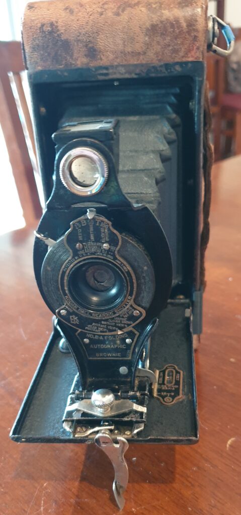 Kodak No. 2A Folding Autographic Brownie Camera (circa 1917-1926)